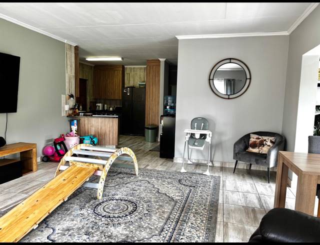 3 BEDROOM HOUSE FOR SALE IN SUNAIR PARK